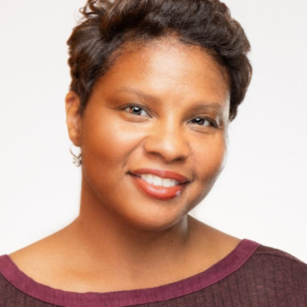 Meet your Posher, Latisha